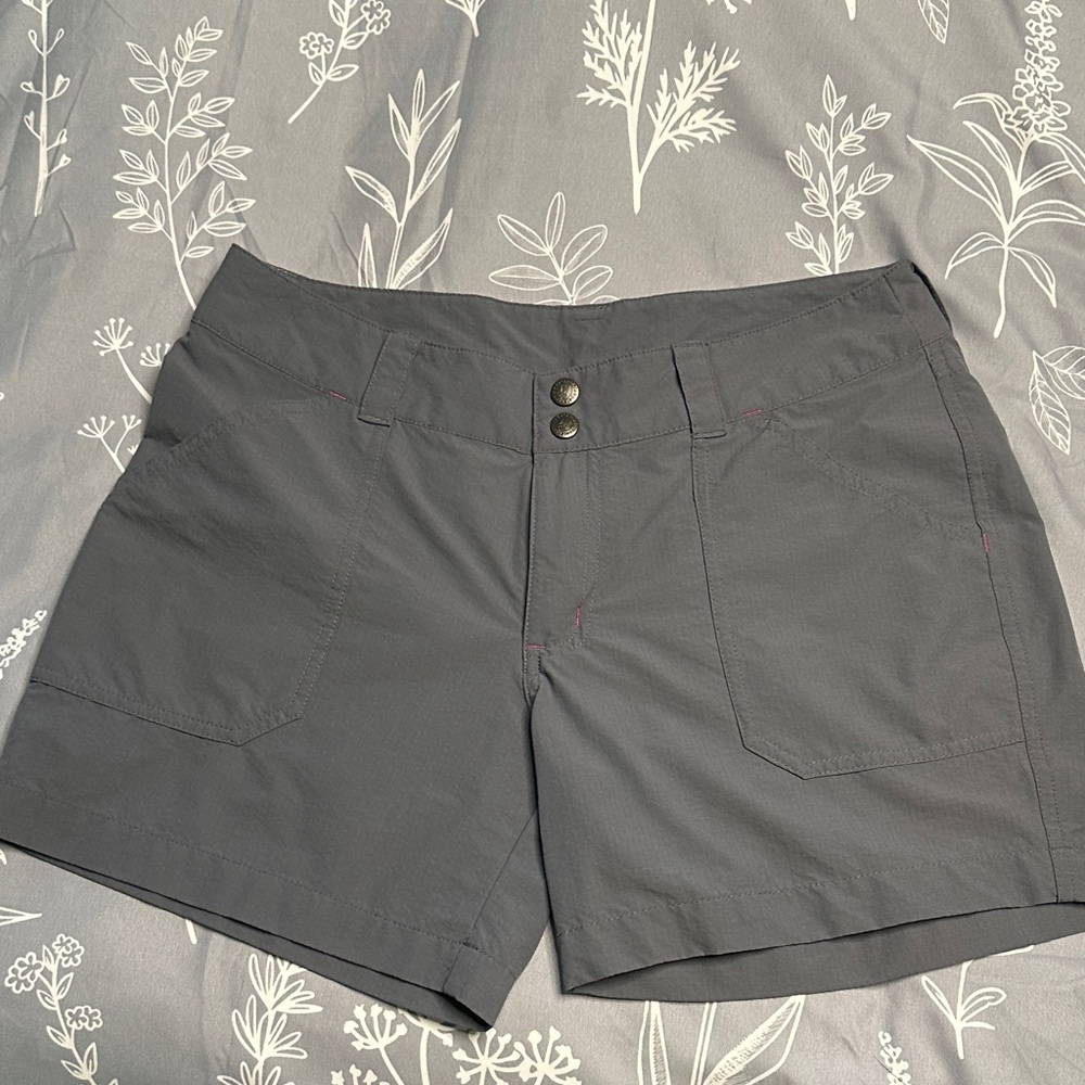 Patagonia Women's Gray Button Shorts